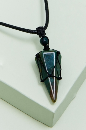 Agate Pendulum Necklace close-up - Earthbound Trading Co. 